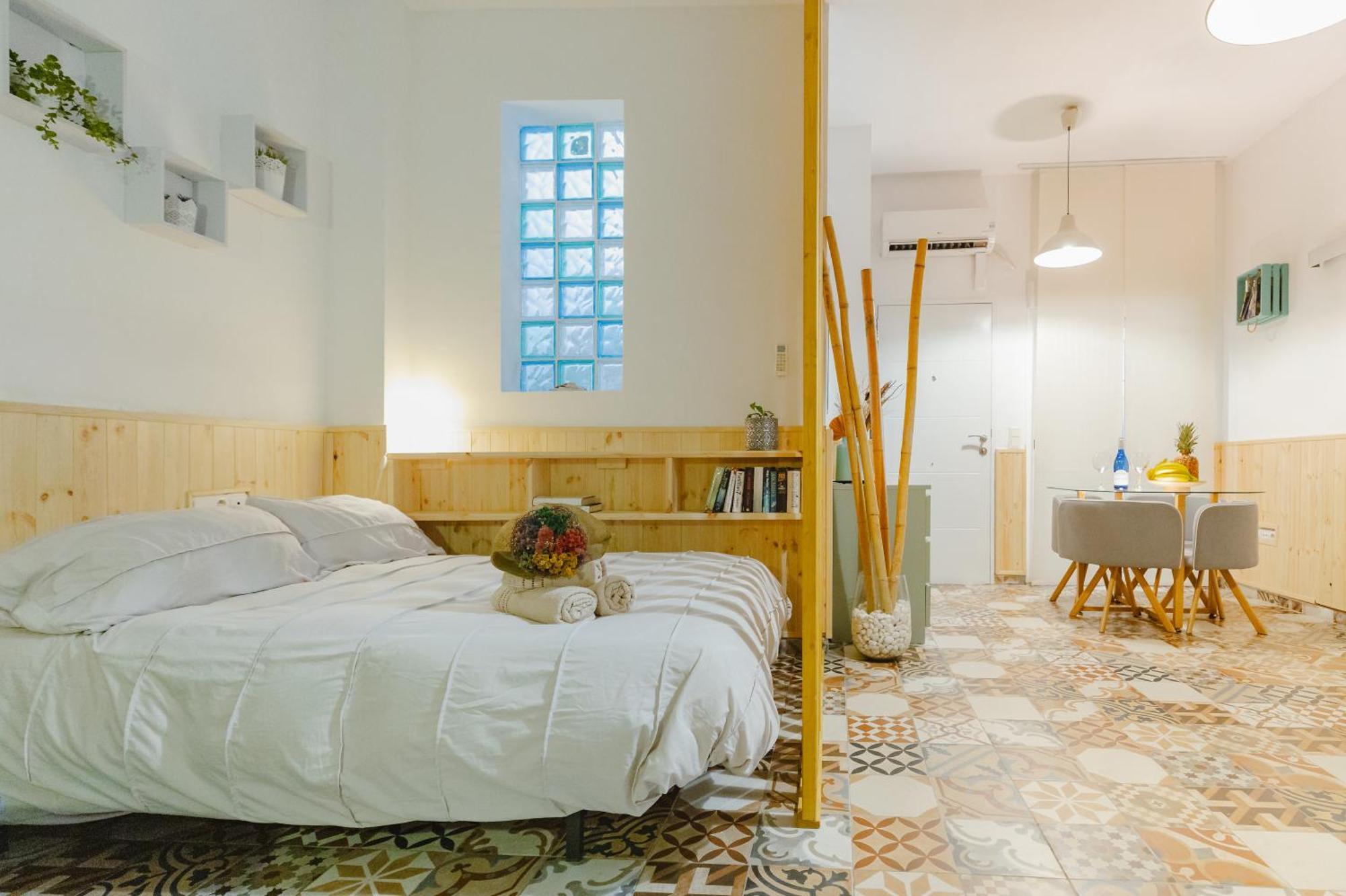 Letsmalaga - Lovely Studio In Malaga Centre Luaran gambar
